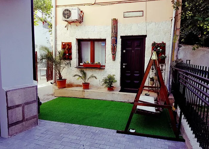 Mpoint Motel