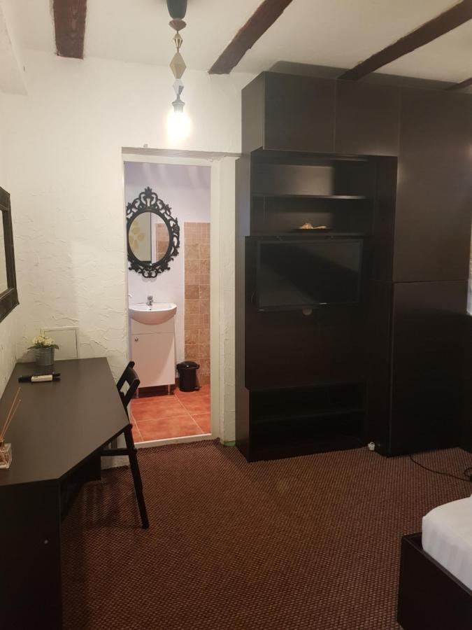 Bed & Breakfast Mpoint